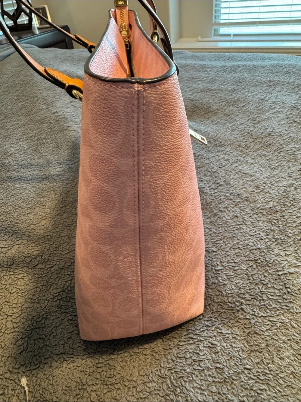 Coach Powder Pink Station Tote Bag In Signature Canvas - New with tags